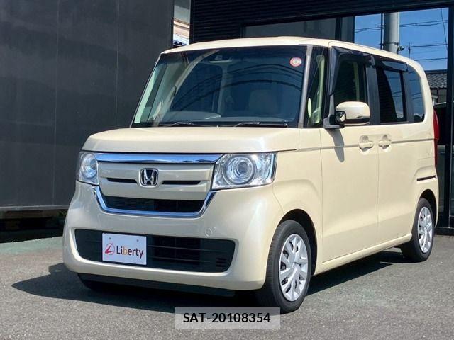 Honda N BOX 2018-03 8367379-0