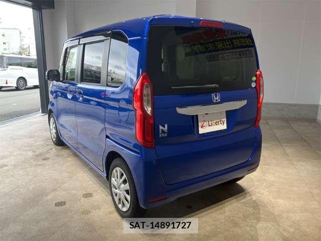 Honda N BOX 2019-08 8367376-15
