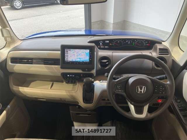 Honda N BOX 2019-08 8367376-1