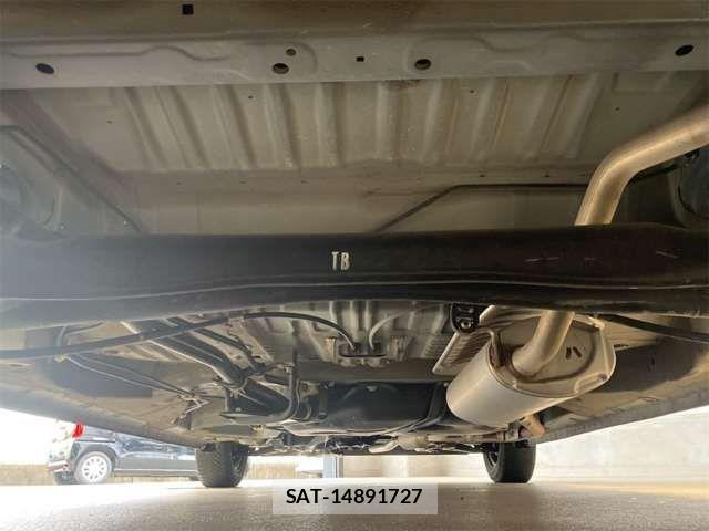 Honda N BOX 2019-08 8367376-19