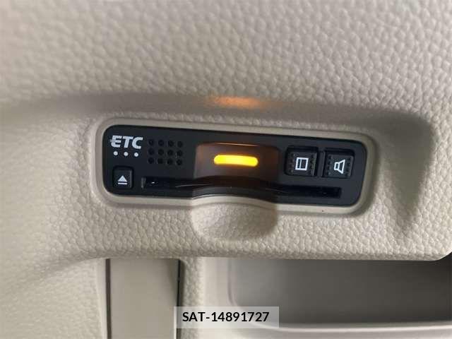 Honda N BOX 2019-08 8367376-4