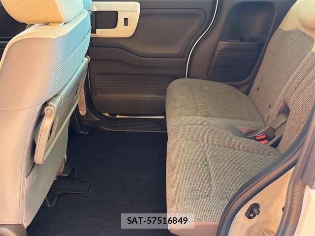 Honda N BOX 2022-10 8367365-16