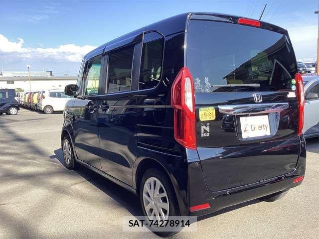 Honda N BOX 2021-04 8367332-11