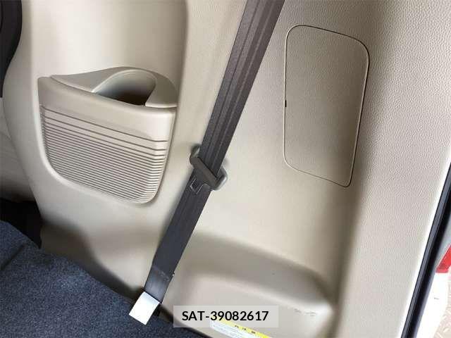 Honda N BOX 2020-03 8367361-12