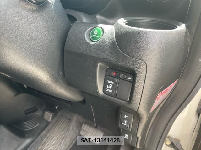 Honda N BOX 2016-10 8367460-16