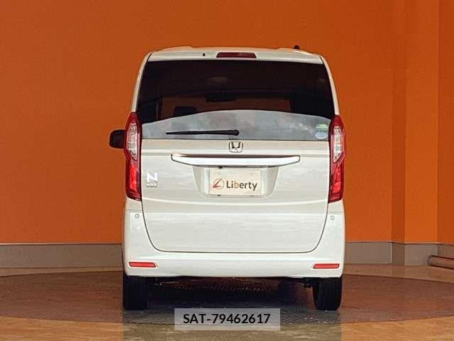 Honda N BOX 2020-03 8367356-11