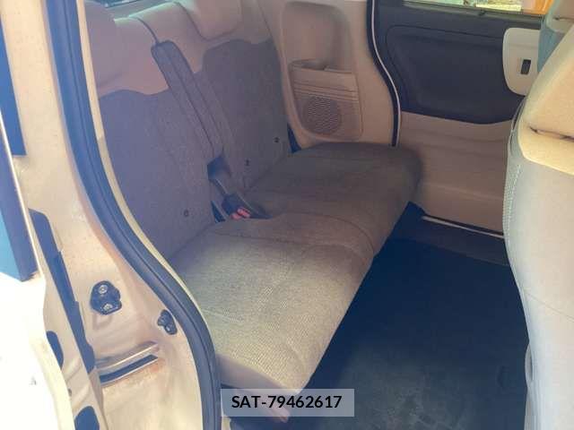 Honda N BOX 2020-03 8367356-16