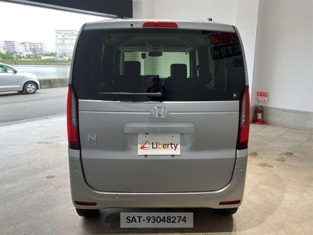 Honda N BOX 2025-04 8367326-11