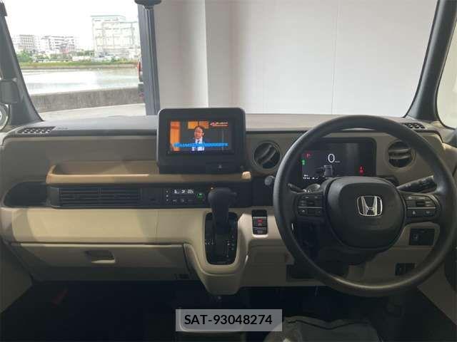 Honda N BOX 2025-04 8367326-1