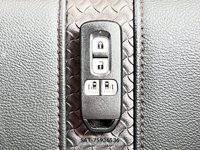Honda N BOX 2023-06 8367474-25