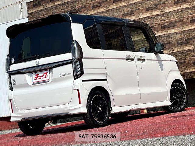 Honda N BOX 2023-06 8367474-2