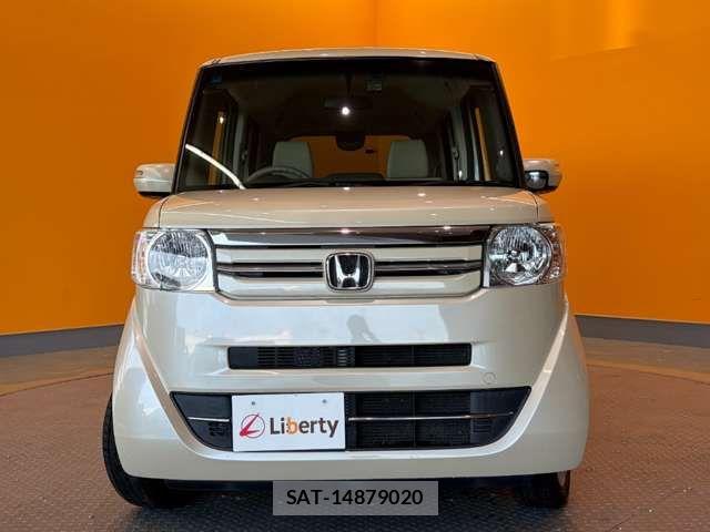 Honda N BOX 2017-06 8371926-11