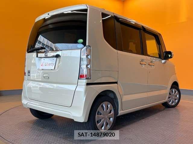 Honda N BOX 2017-06 8371926-16