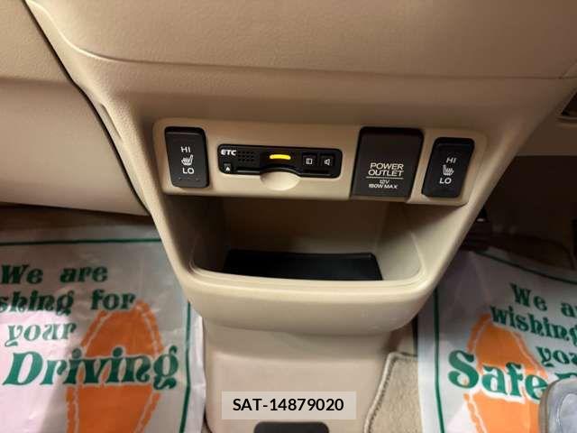 Honda N BOX 2017-06 8371926-6