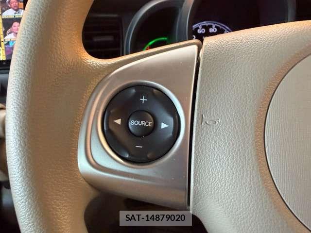 Honda N BOX 2017-06 8371926-7