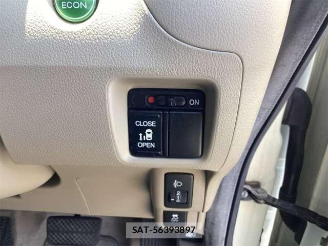 Honda N BOX 2012-03 8371933-2