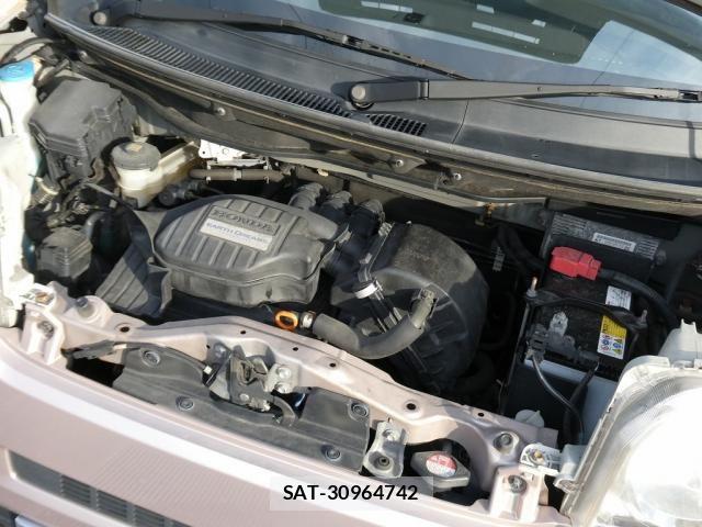 Honda N BOX 2012-04 8371936-25