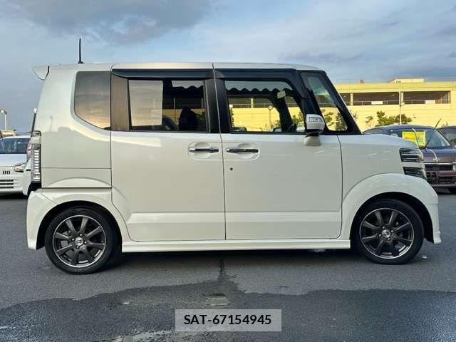 Honda N BOX 2013-12 8371934-12
