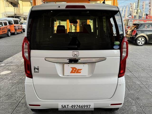 Honda N BOX 2020-09 8371924-13