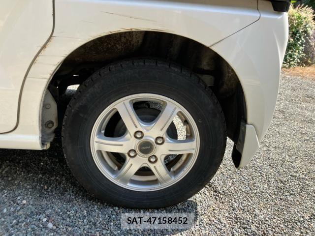 Honda N BOX 2012-01 8371938-13