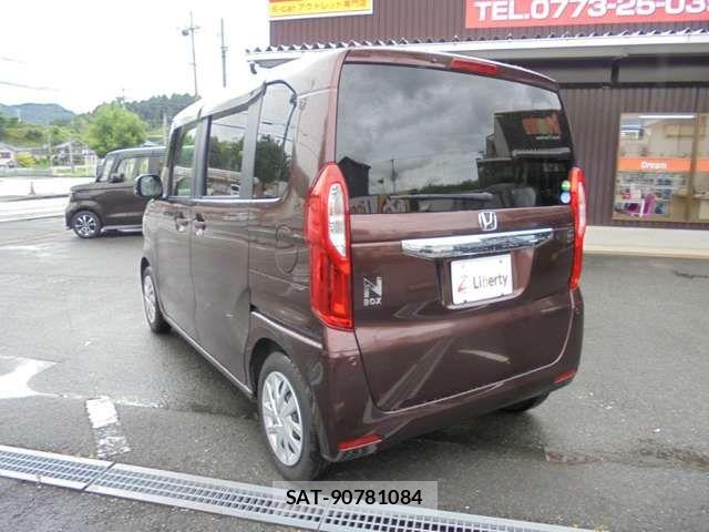 Honda N BOX 2019-05 8371929-9