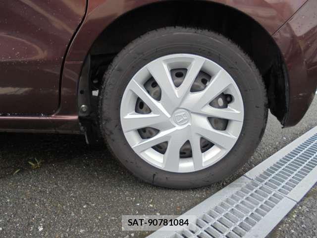 Honda N BOX 2019-05 8371929-18