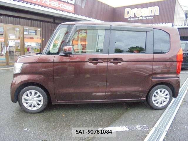 Honda N BOX 2019-05 8371929-7