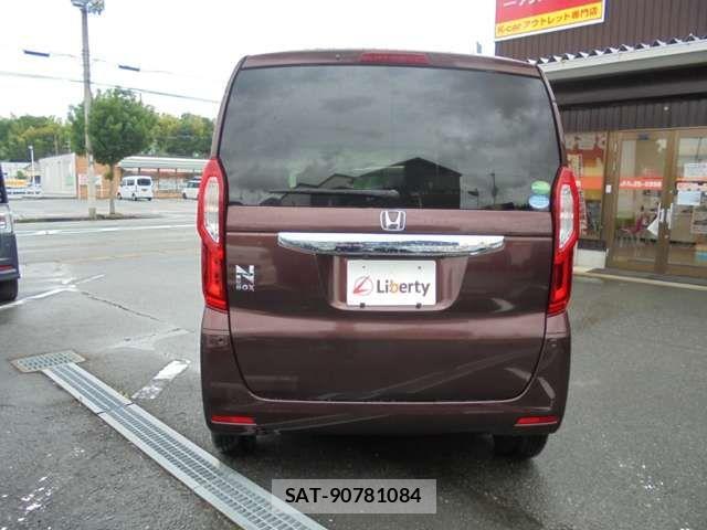 Honda N BOX 2019-05 8371929-8