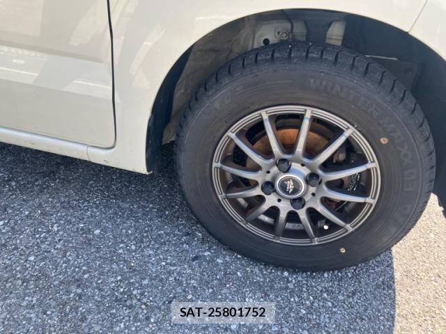 Honda N BOX 2013-02 8371935-9