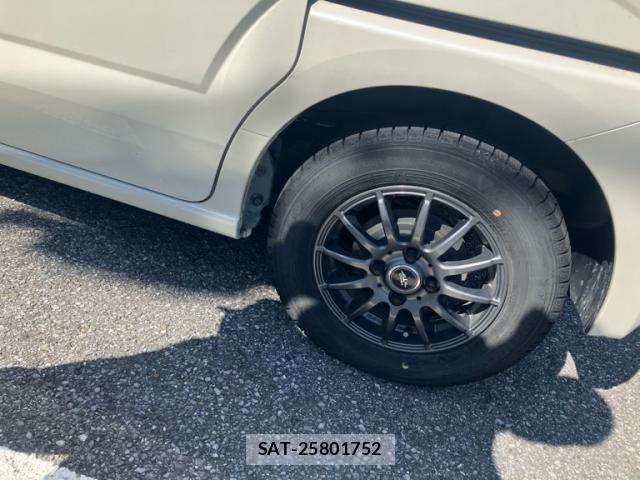 Honda N BOX 2013-02 8371935-7