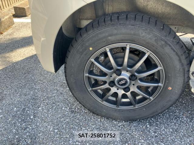 Honda N BOX 2013-02 8371935-8