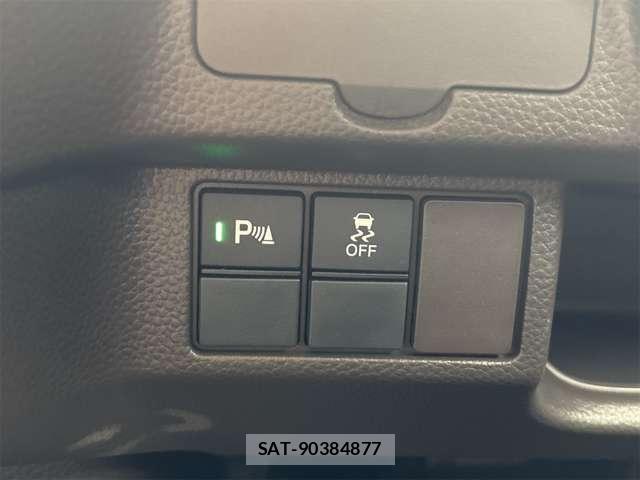Honda N BOX 2023-01 8371921-11
