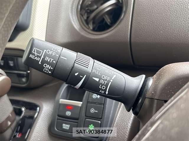 Honda N BOX 2023-01 8371921-15