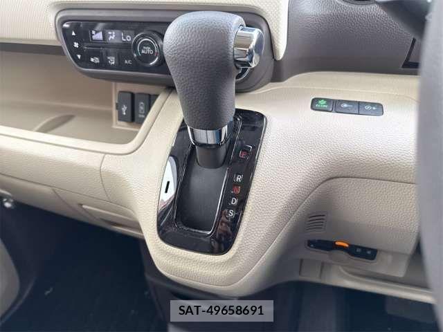 Honda N BOX 2020-06 8371928-11