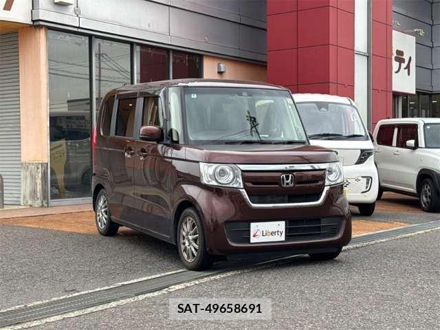 Honda N BOX 2020-06 8371928-17