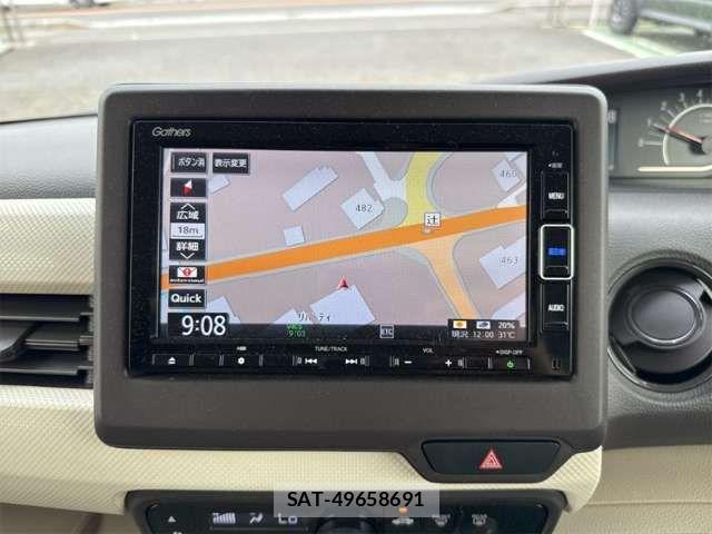 Honda N BOX 2020-06 8371928-2