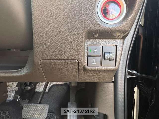 Honda N BOX 2023-08 8371922-9
