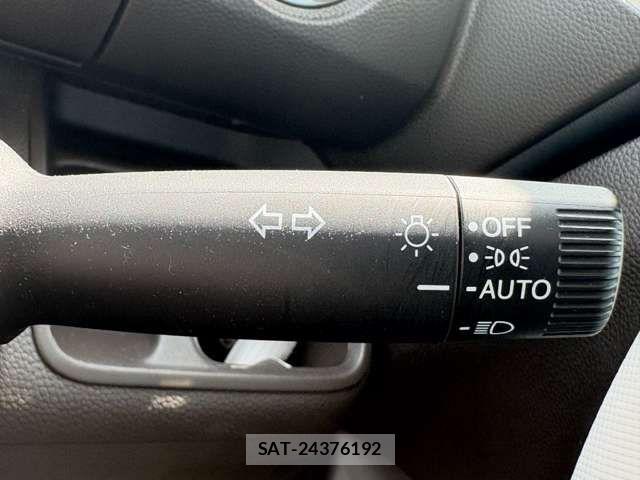 Honda N BOX 2023-08 8371922-4