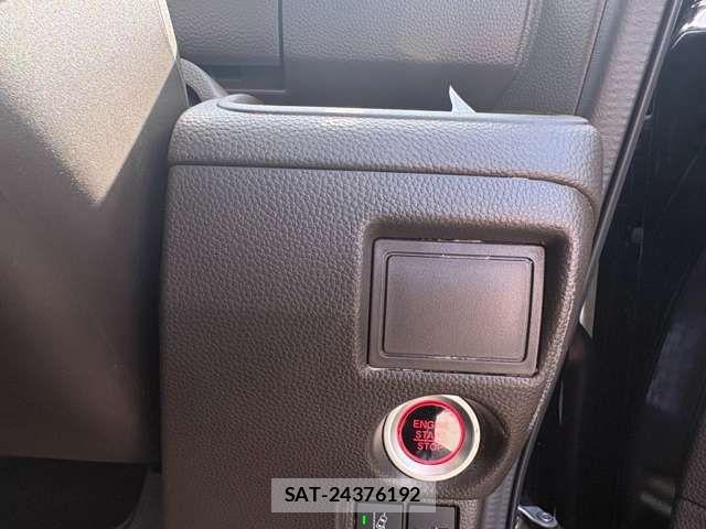 Honda N BOX 2023-08 8371922-7