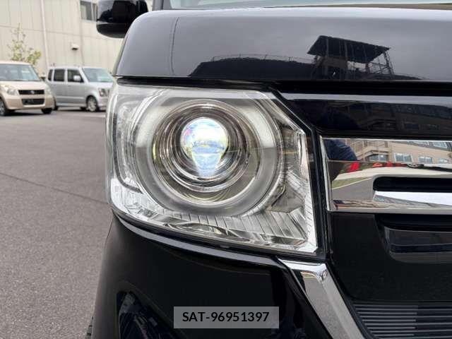 Honda N BOX 2022-01 8371925-14