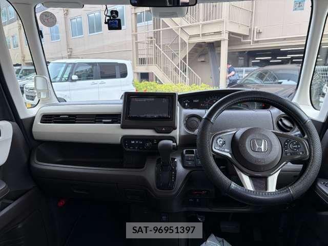 Honda N BOX 2022-01 8371925-5