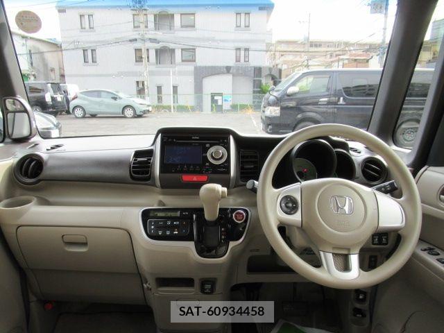 Honda N BOX 2013-12 8413874-1