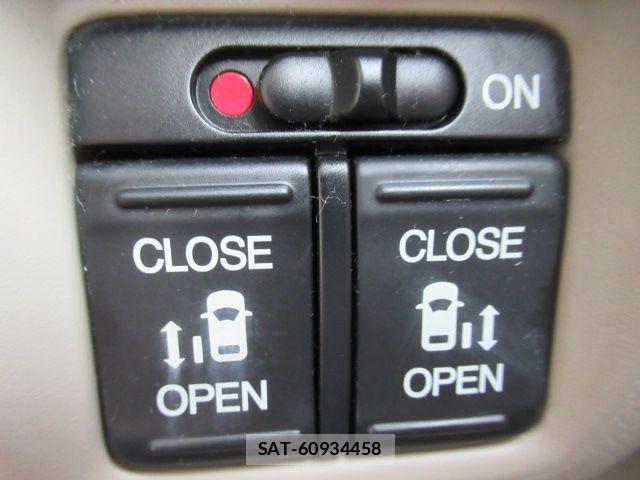 Honda N BOX 2013-12 8413874-24