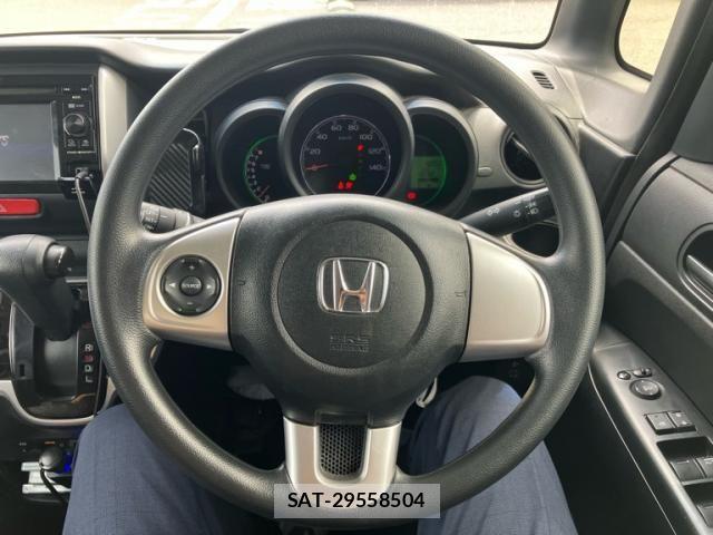 Honda N BOX 2016-07 8413893-16