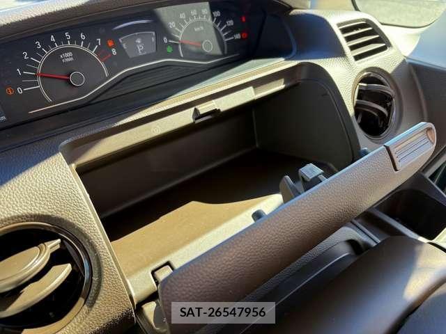 Honda N BOX 2023-05 8413863-22