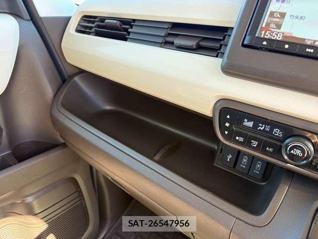 Honda N BOX 2023-05 8413863-23