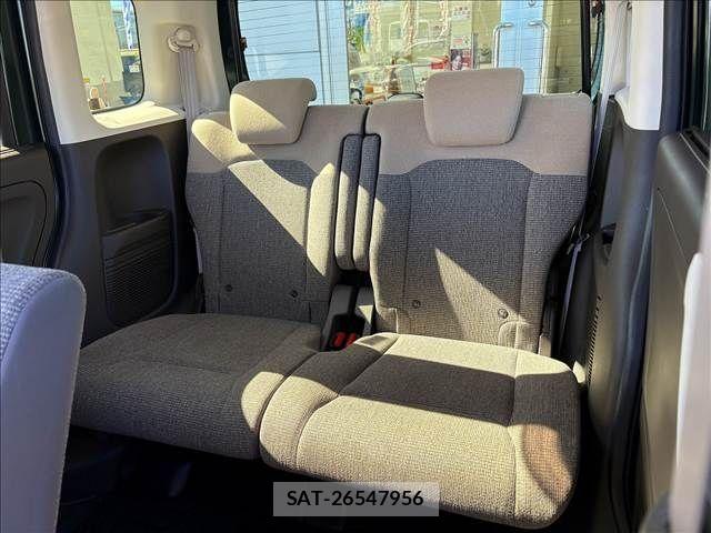 Honda N BOX 2023-05 8413863-8