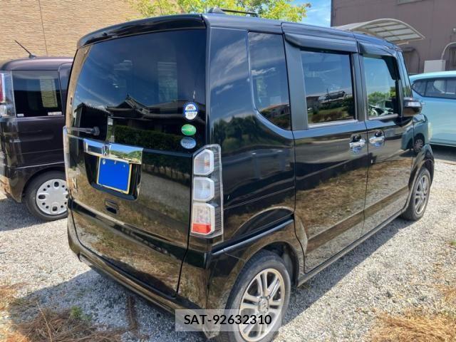 Honda N BOX 2013-08 8413899-2