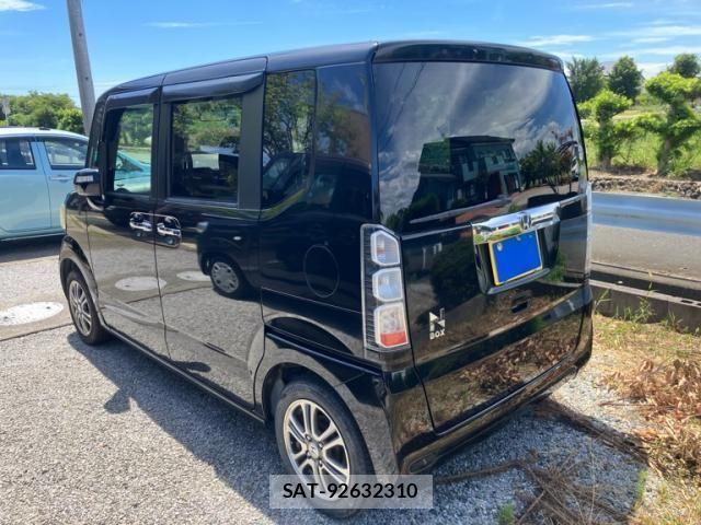 Honda N BOX 2013-08 8413899-3