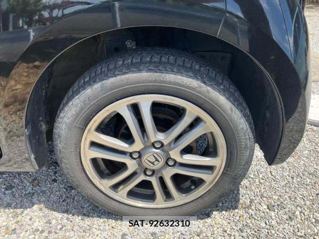 Honda N BOX 2013-08 8413899-5